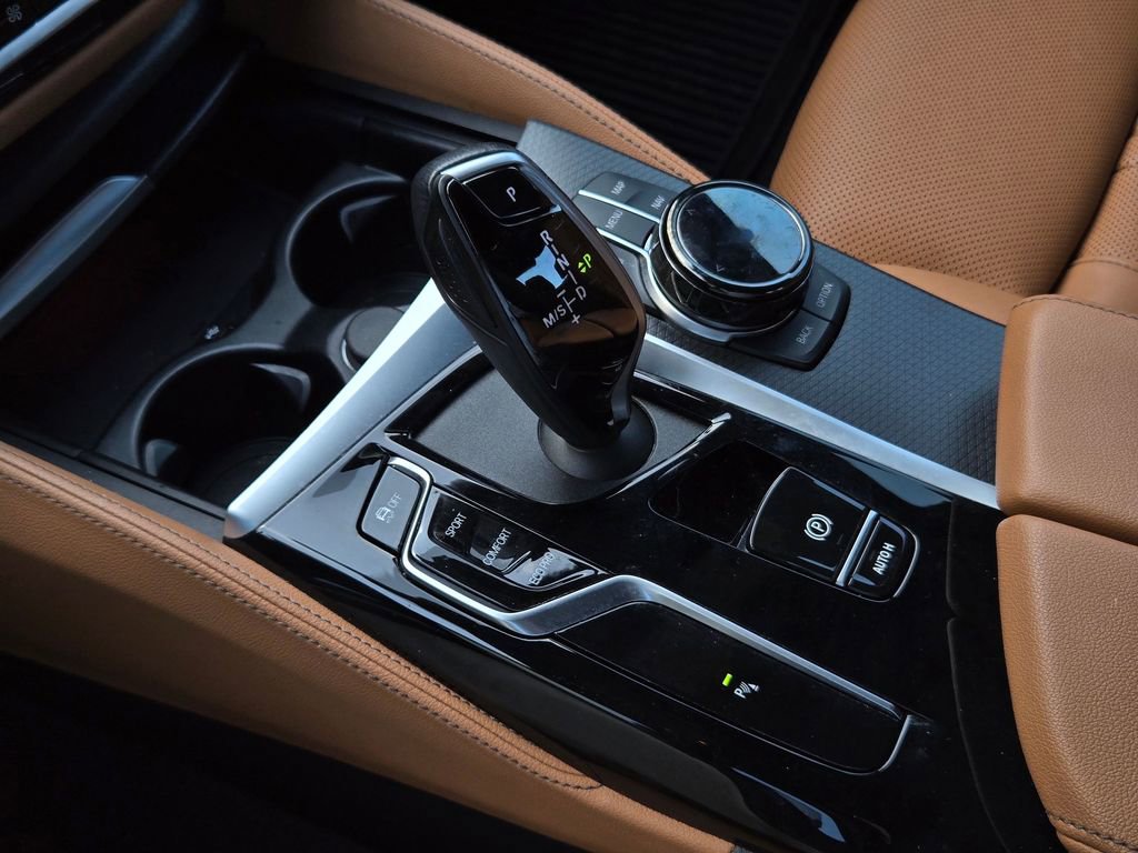 Used 2023 BMW 540i xDrive w/ Executive Package image 19
