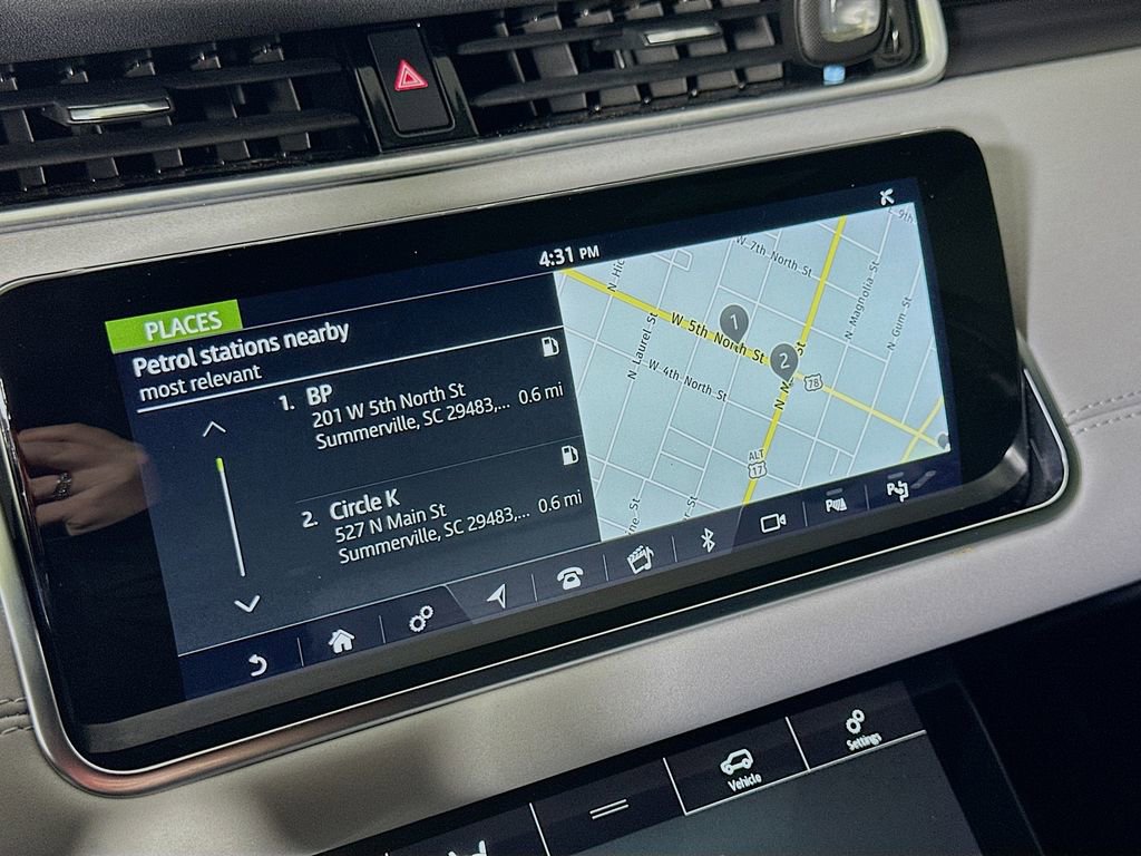 Used 2020 Land Rover Range Rover Evoque SE image 26