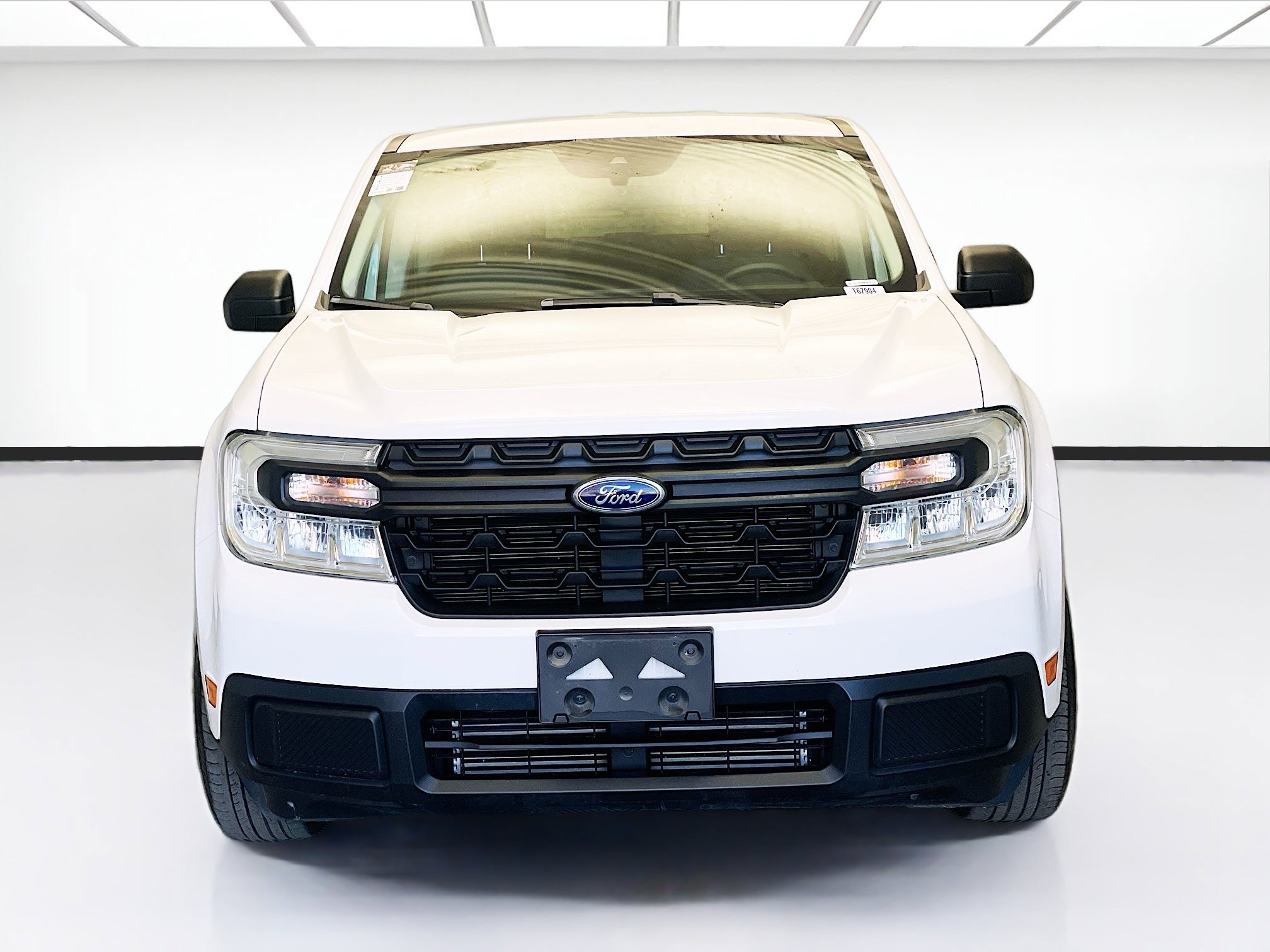 Used 2022 Ford Maverick XL image 2