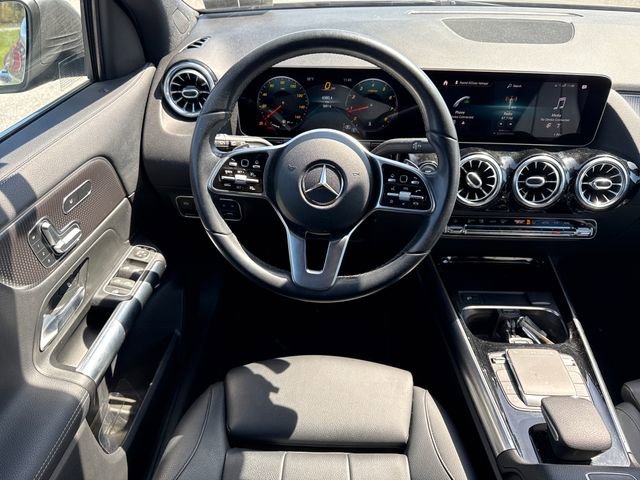 Used 2021 Mercedes-Benz GLA 250 4MATIC image 16