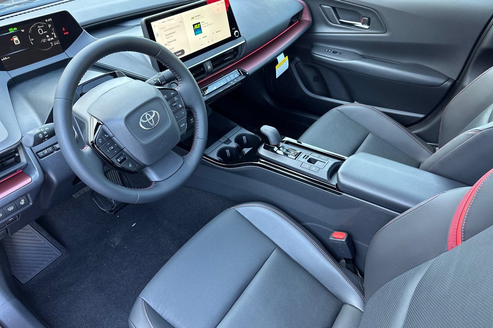 New 2026 Toyota Prius Plug-In Hybrid FWD image 12