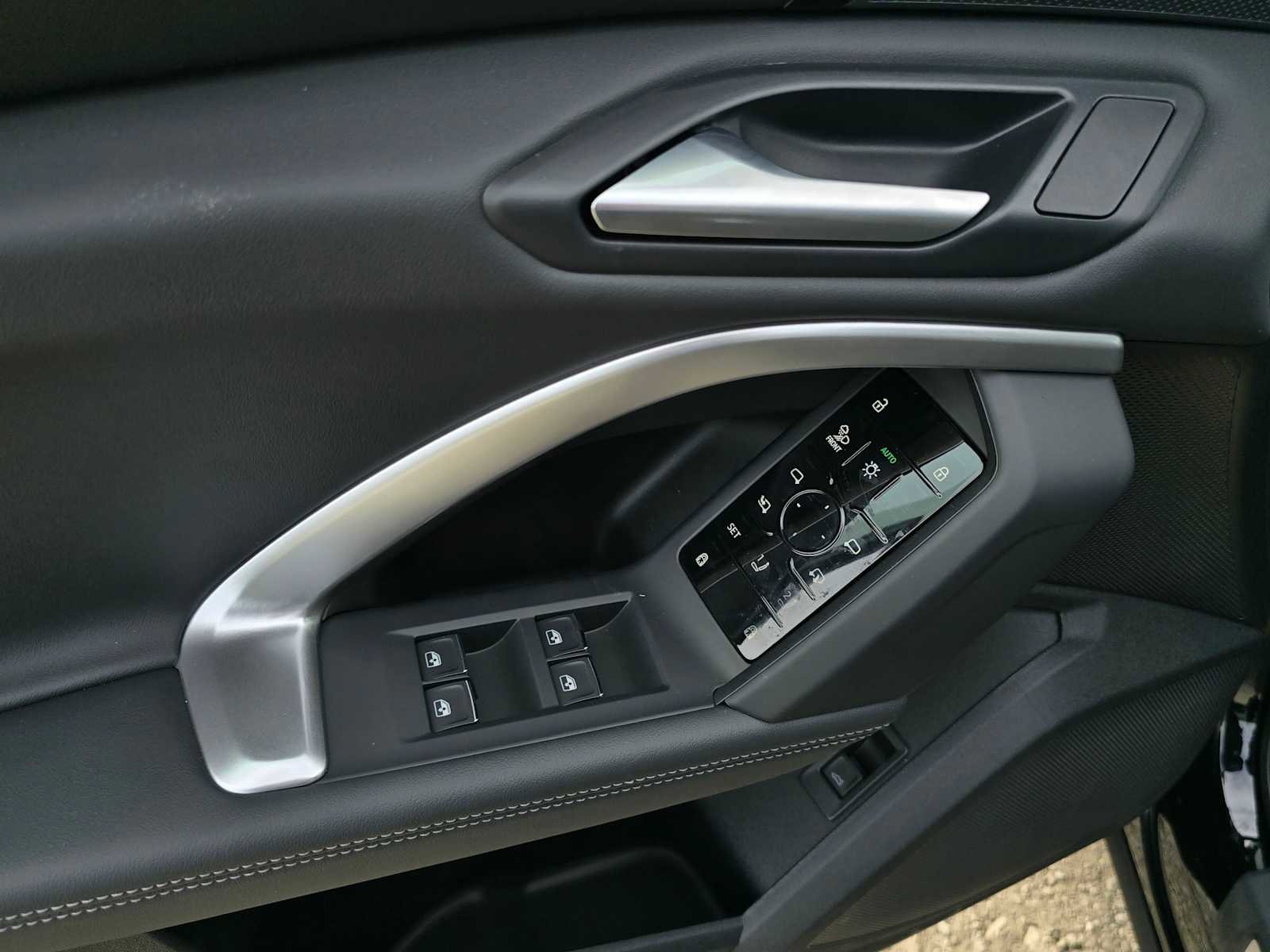 New 2025 Audi Q5 Prestige image 23