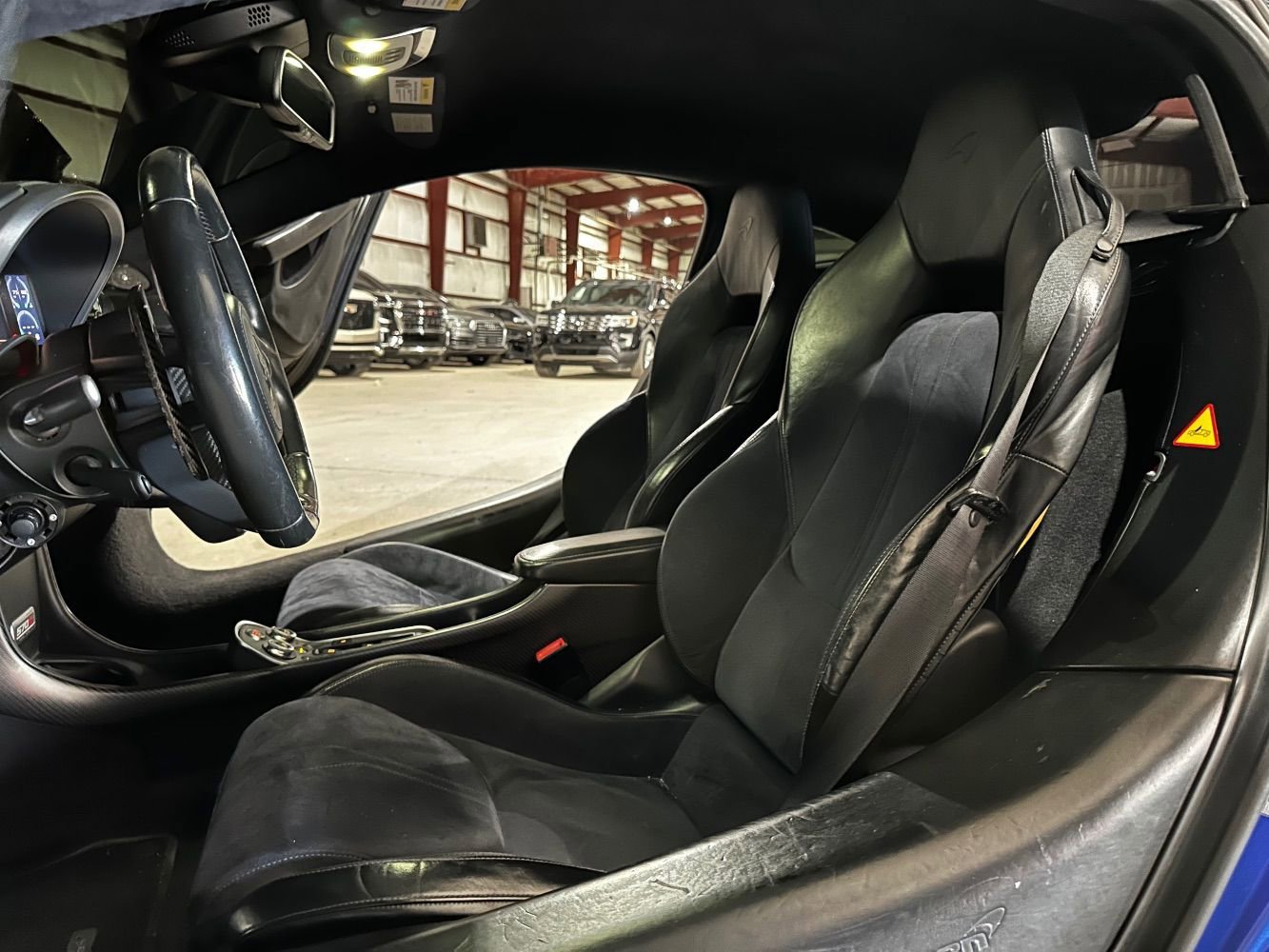 Used 2016 McLaren 570S Coupe image 21