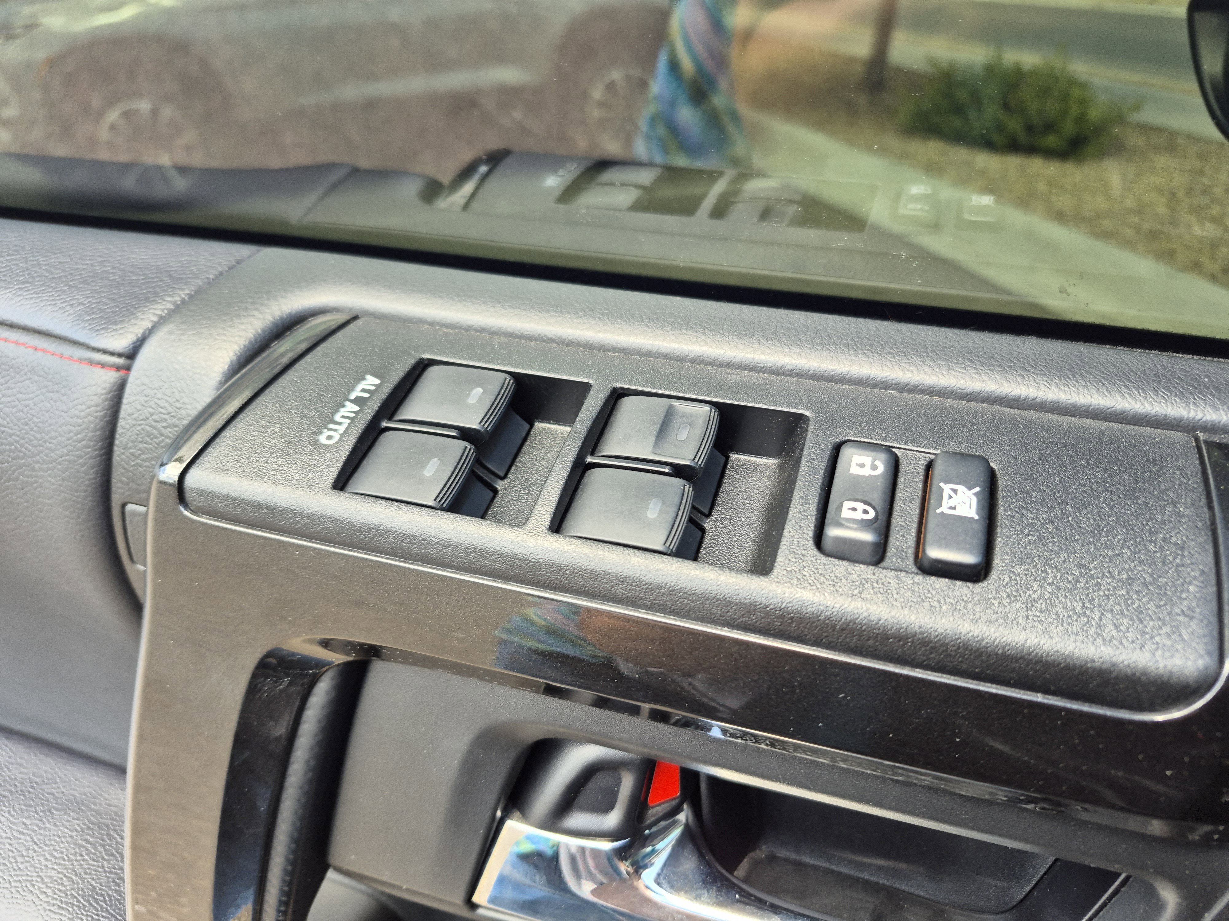 Used 2022 Toyota 4Runner TRD Off-Road Premium AWD/4WD image 13
