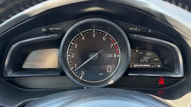 Used 2018 MAZDA MAZDA3 Grand Touring w/ Premium Equipment Package FWD image 29
