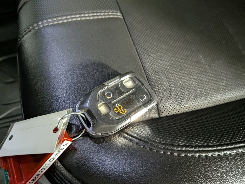 Used 2021 Chevrolet Silverado 3500 High Country w/ Z71 Off-Road Package image 35