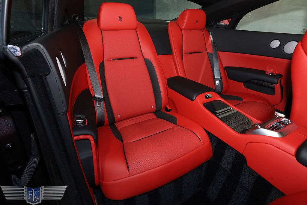 Used 2019 Rolls-Royce Wraith RWD image 22