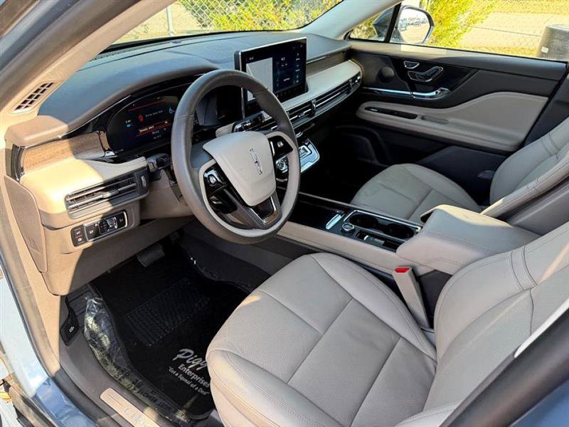 Used 2024 Lincoln Corsair Grand Touring w/ Equipment Group 301A image 13