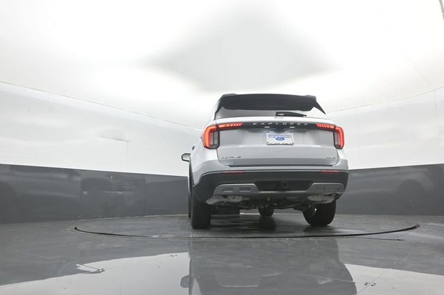 New 2026 Ford Explorer Active w/ Active Comfort Package image 36