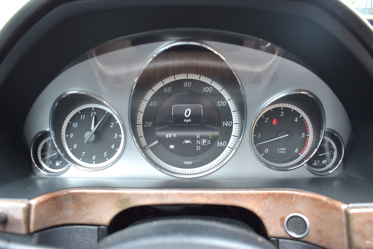 Used 2013 Mercedes-Benz E 350 BlueTEC Sedan image 19