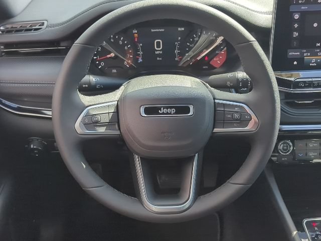 New 2026 Jeep Compass Latitude AWD/4WD image 8