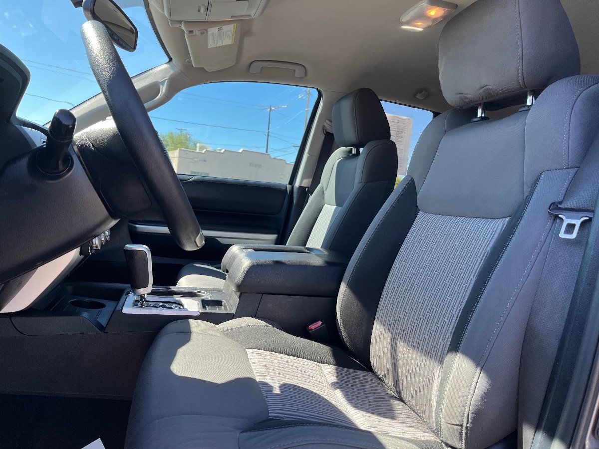 Used 2014 Toyota Tundra SR5 w/ SR5 Upgrade Package AWD/4WD image 24