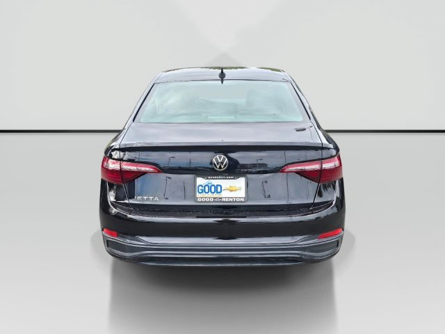 Used 2023 Volkswagen Jetta Sport FWD image 4