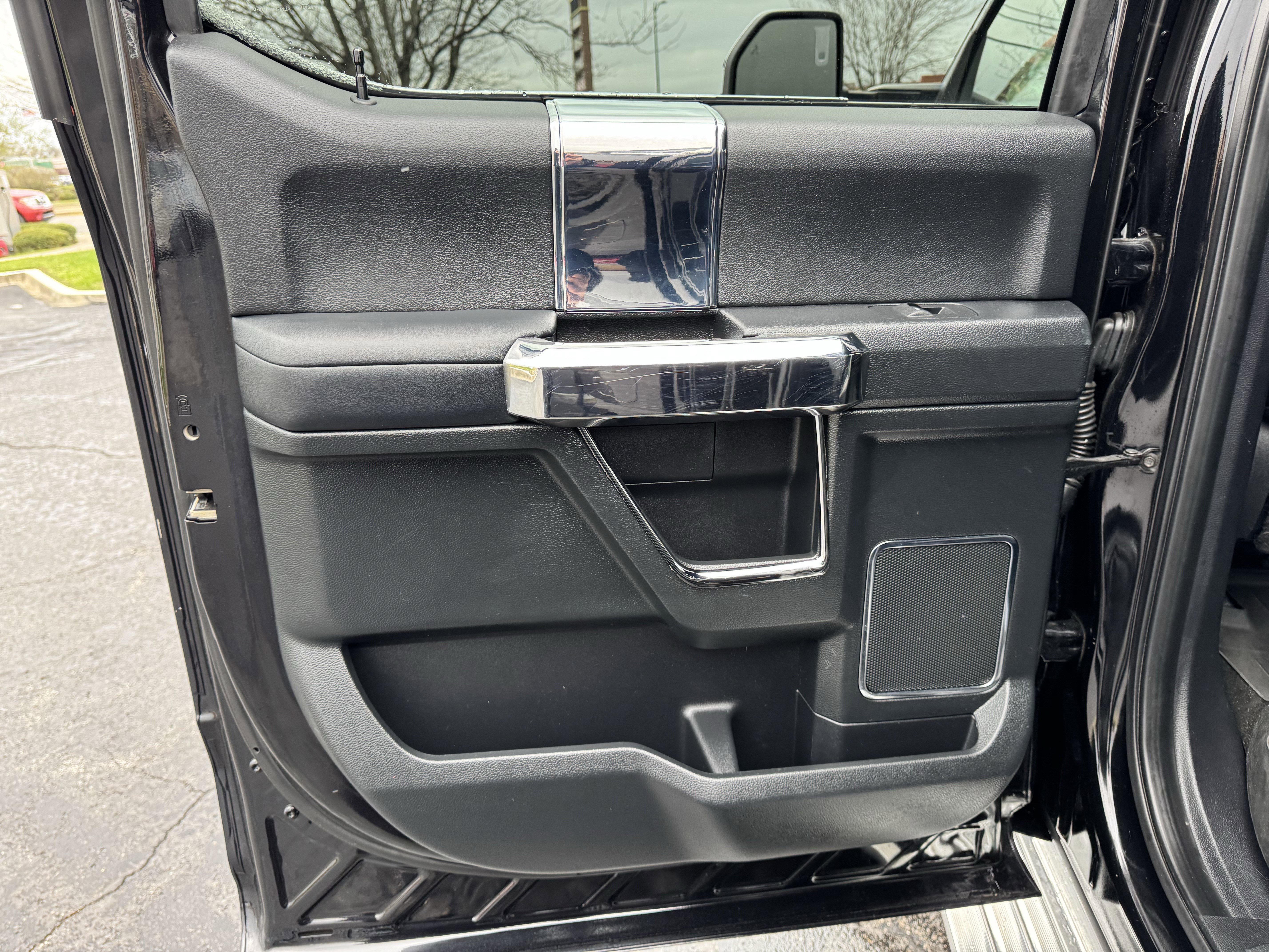Used 2019 Ford F450 Platinum w/ Platinum Ultimate Package image 31