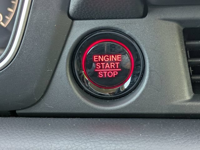 Used 2025 Honda Pilot EX-L image 31