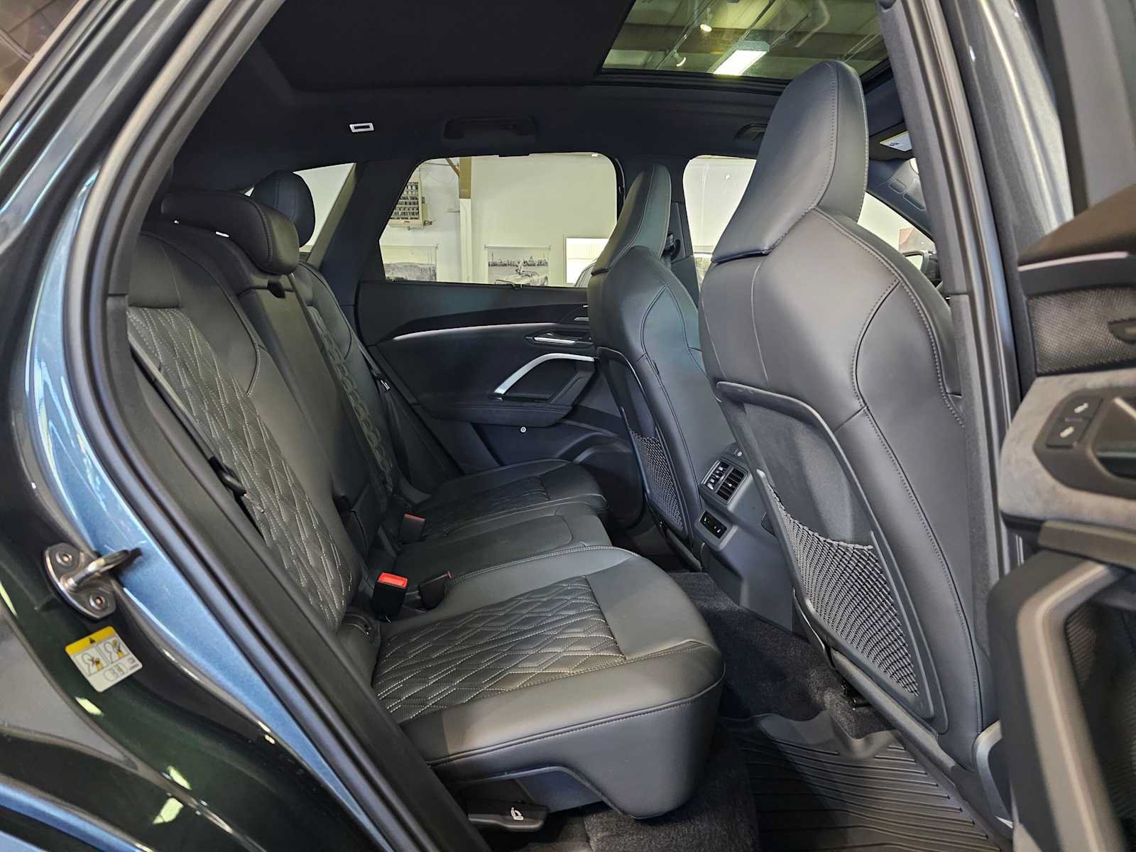 New 2026 Audi SQ5 Prestige AWD/4WD image 12