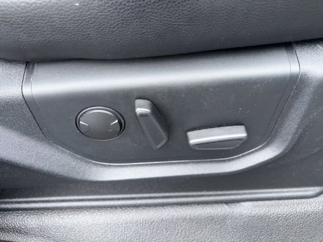 Used 2020 Ford F350 Lariat AWD/4WD image 9