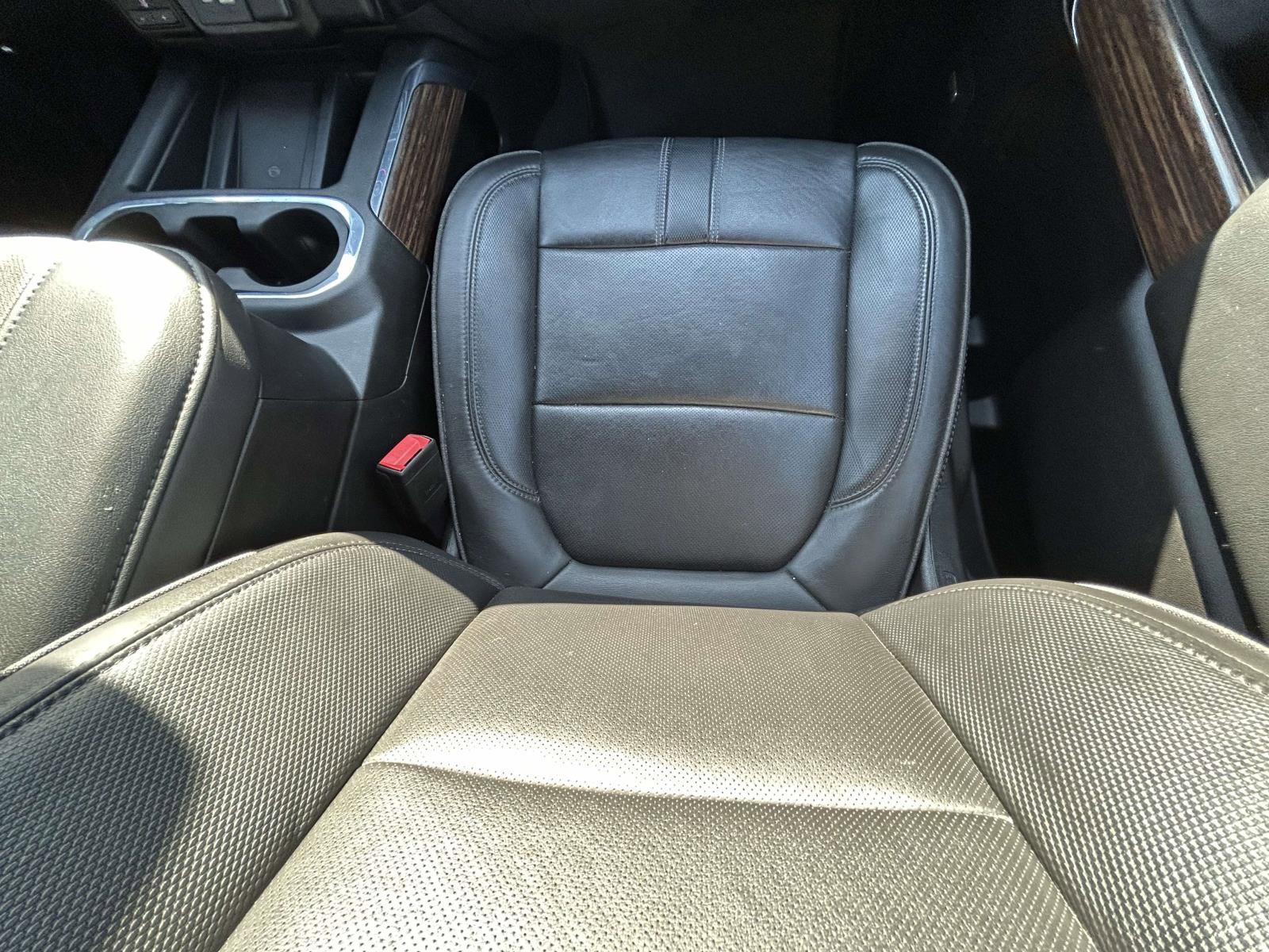 Used 2023 Chevrolet Silverado 3500 High Country w/ Safety Package II image 15