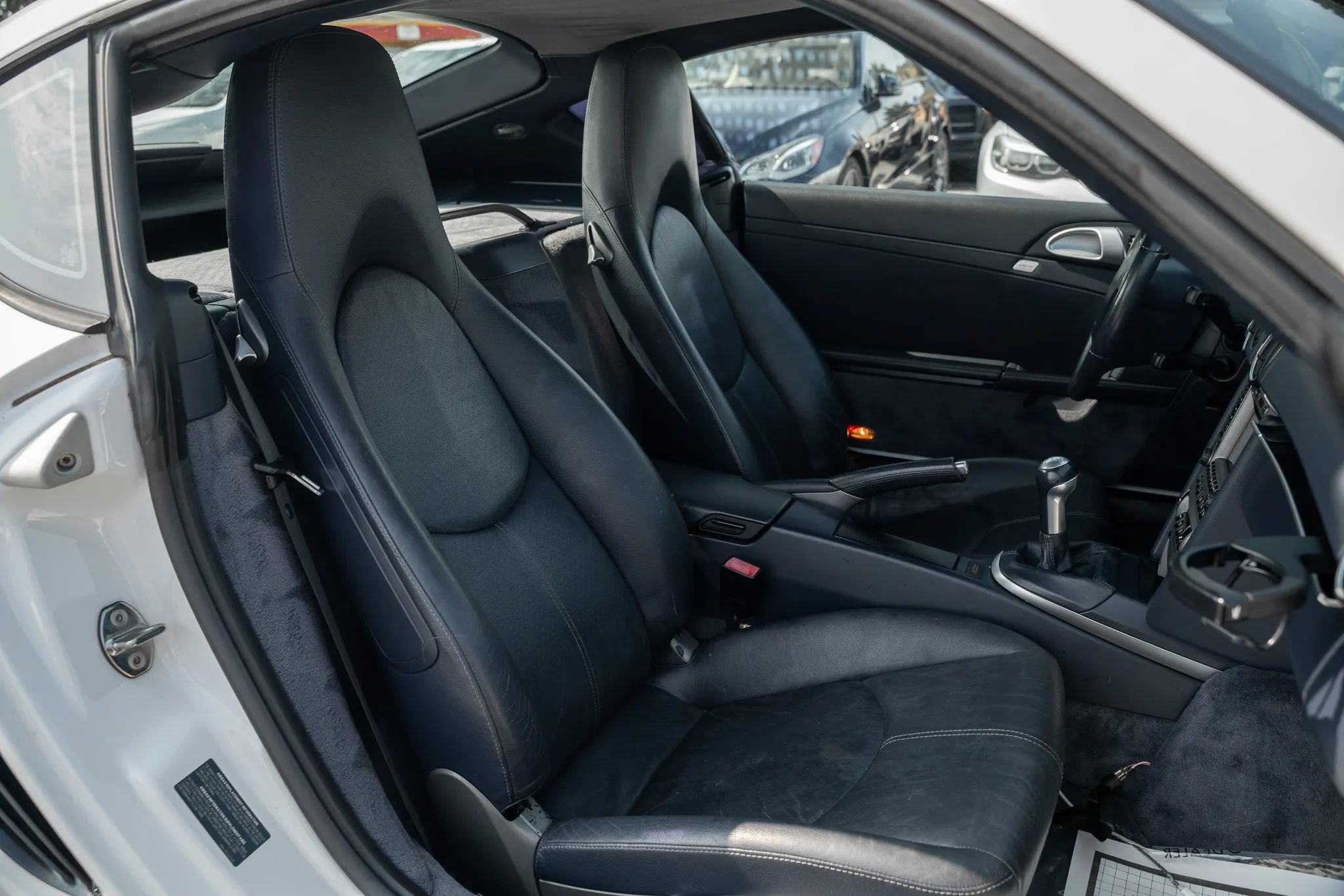 Used 2008 Porsche Cayman S RWD image 17