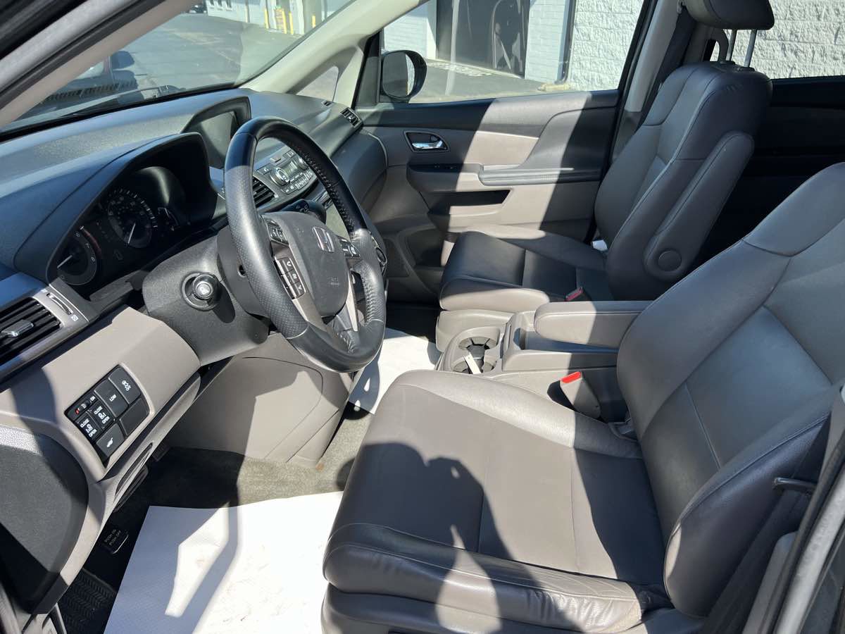 Used 2016 Honda Odyssey EX-L image 10