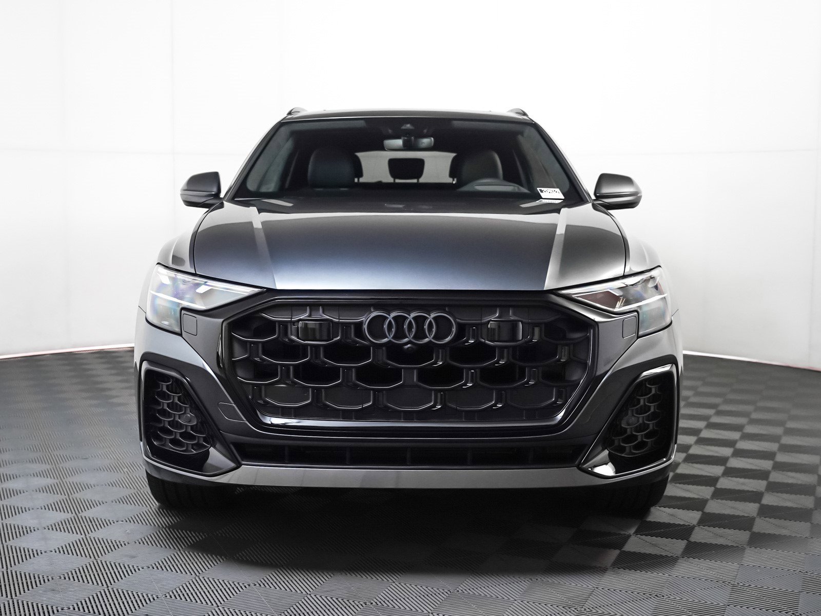 New 2026 Audi Q8 Prestige image 12