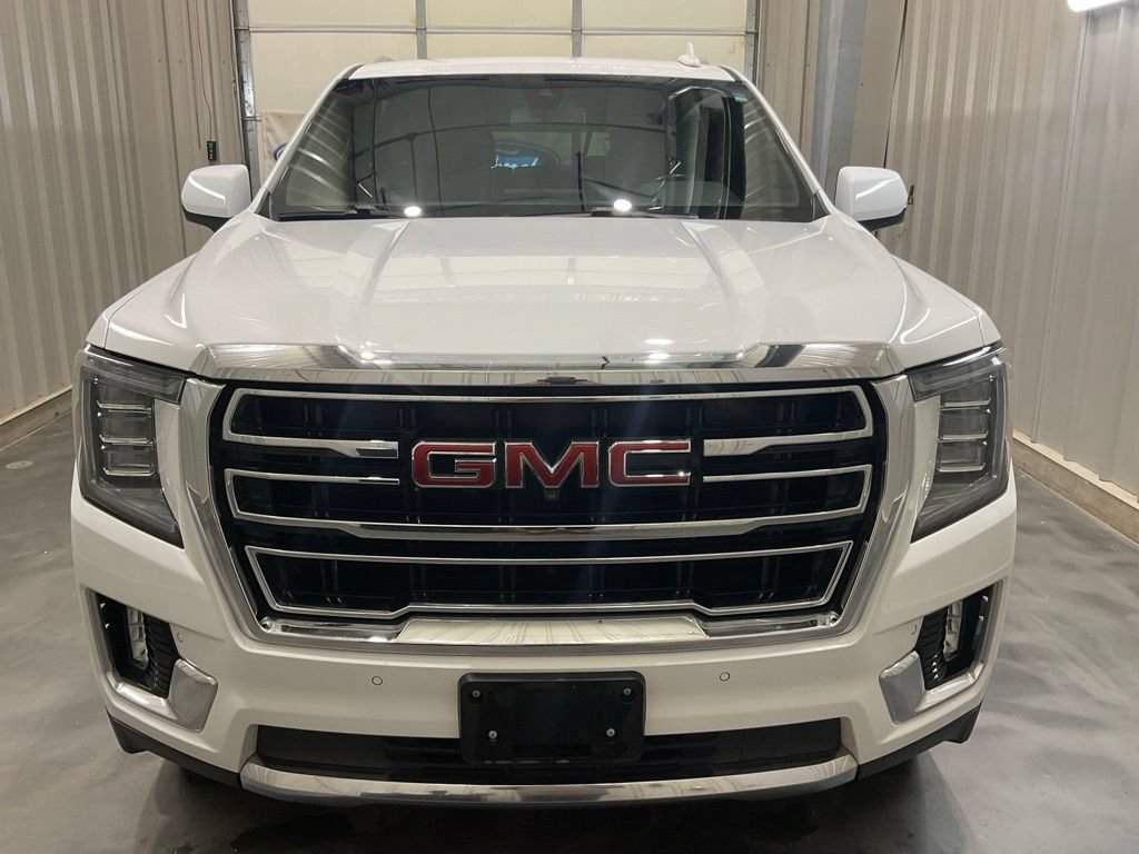 Used 2021 GMC Yukon XL SLT w/ Rear Media and Nav Package RWD image 5