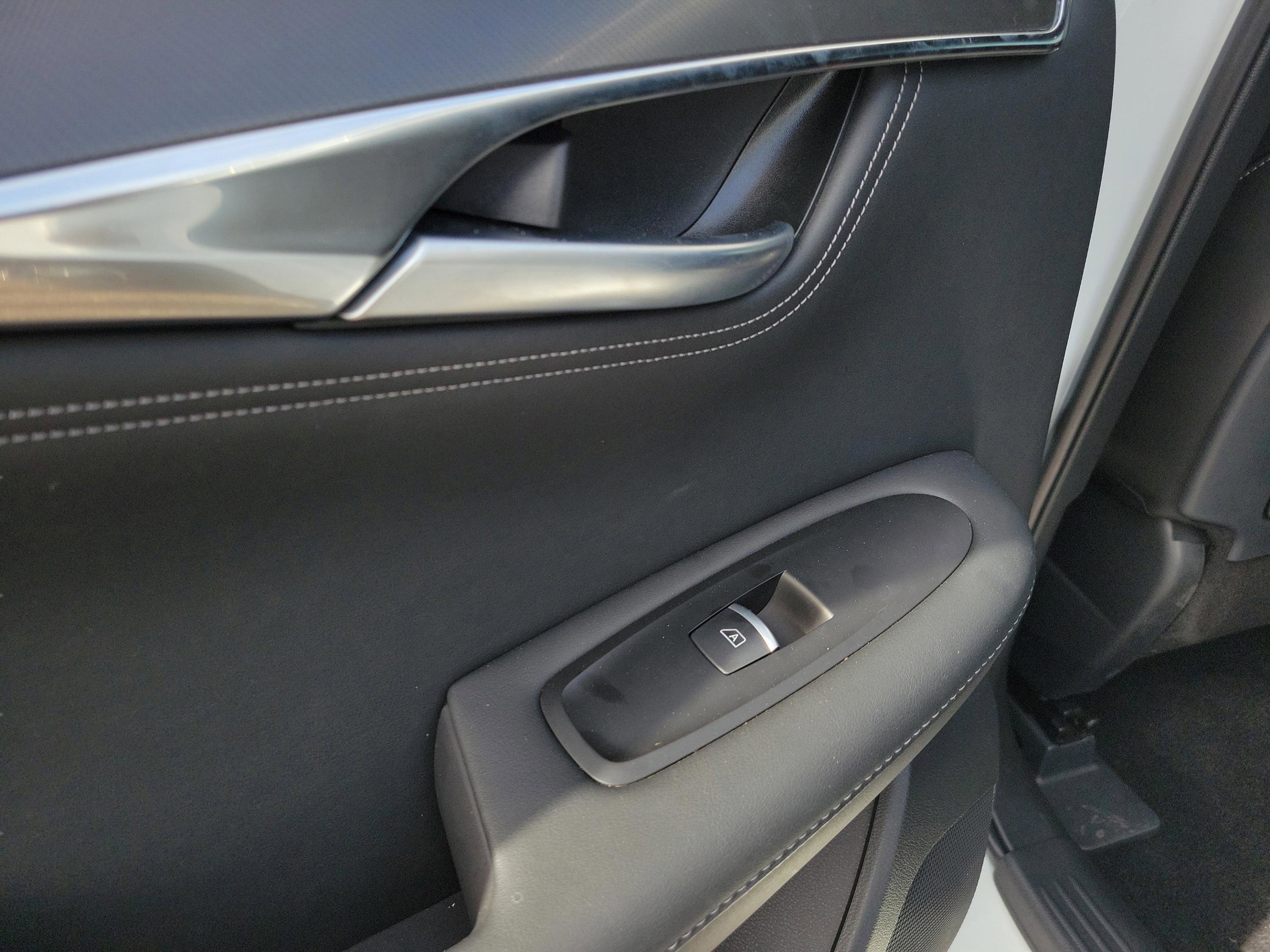 Certified 2025 INFINITI QX55 Luxe w/ Cargo Package image 22