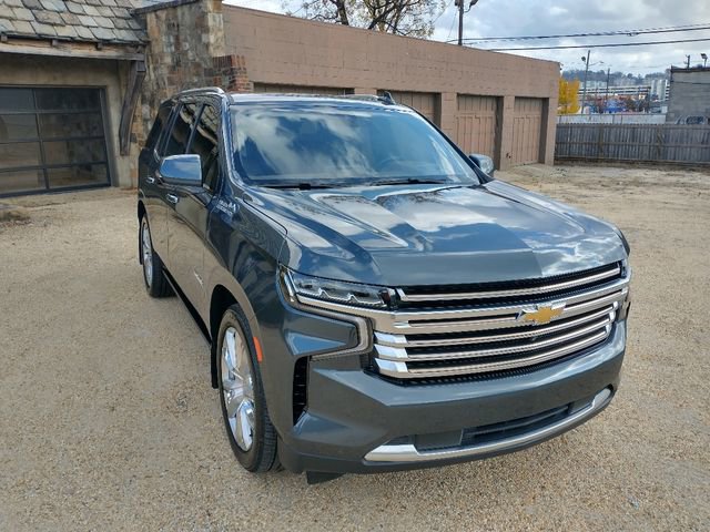 Used 2021 Chevrolet Tahoe High Country image 2