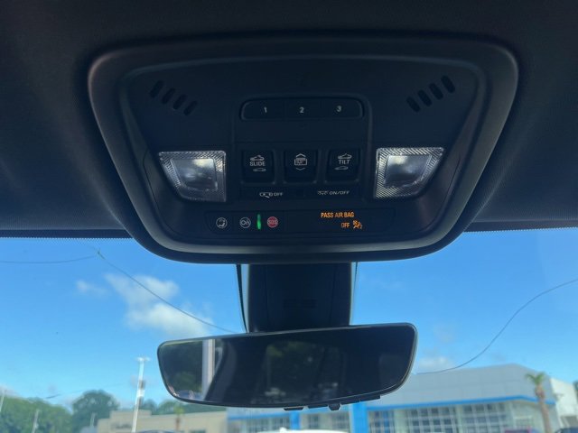 Certified 2023 Chevrolet Traverse Premier w/ LPO, Floor Liner Package image 37