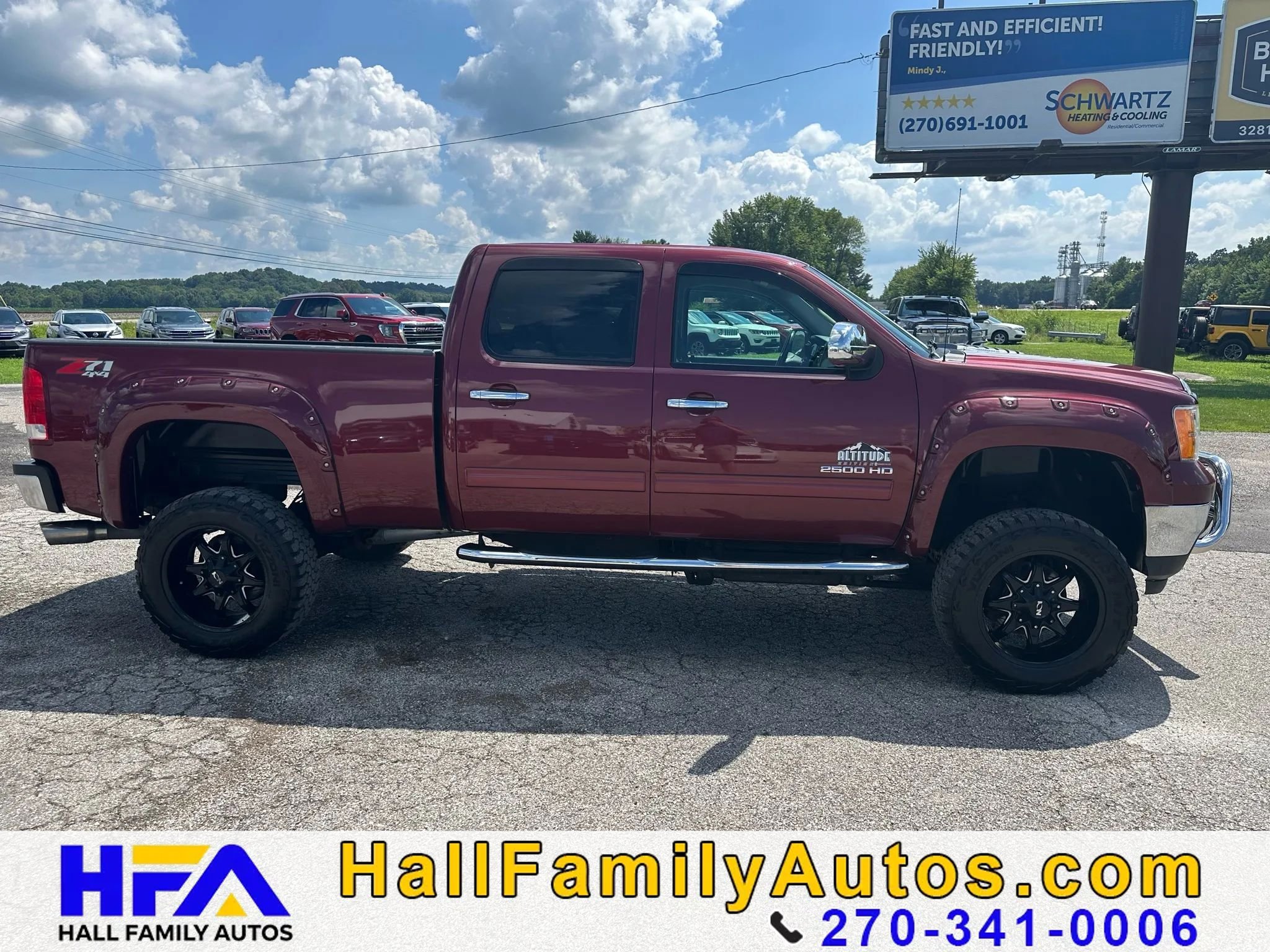 Used 2014 GMC Sierra 2500 SLE w/ SLE Preferred Package AWD/4WD image 4