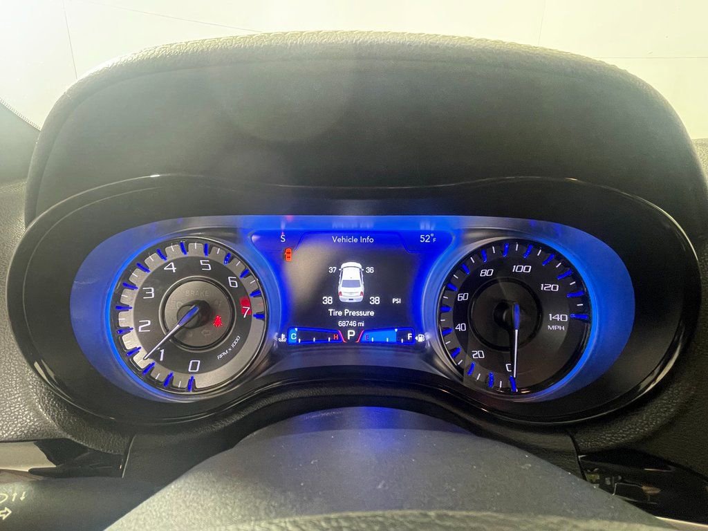 Used 2023 Chrysler 300 S image 17