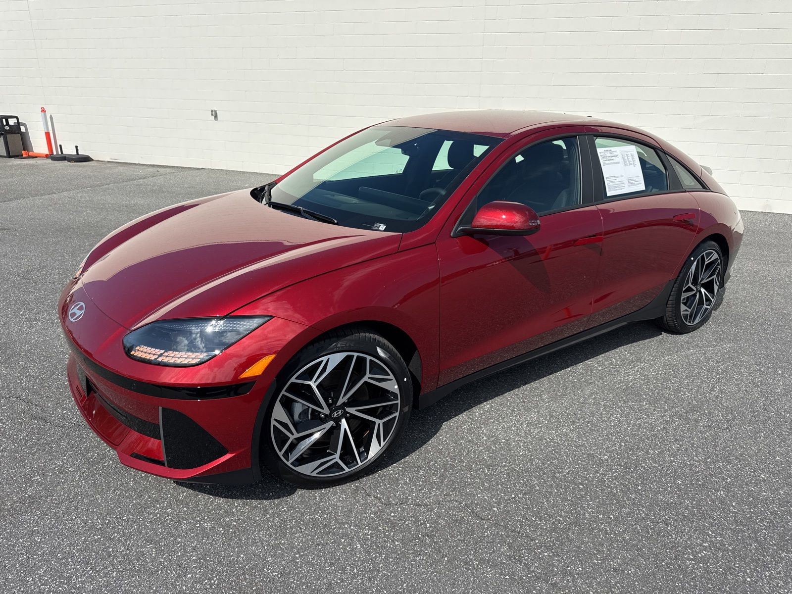 Used 2025 Hyundai Ioniq 6 SEL AWD/4WD image 1