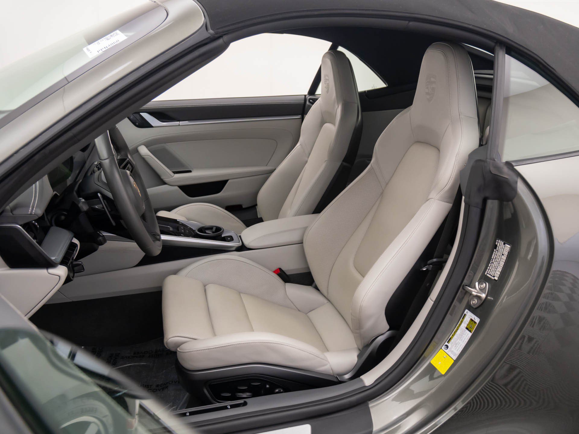 Certified 2020 Porsche 911 Carrera 4S AWD/4WD image 5