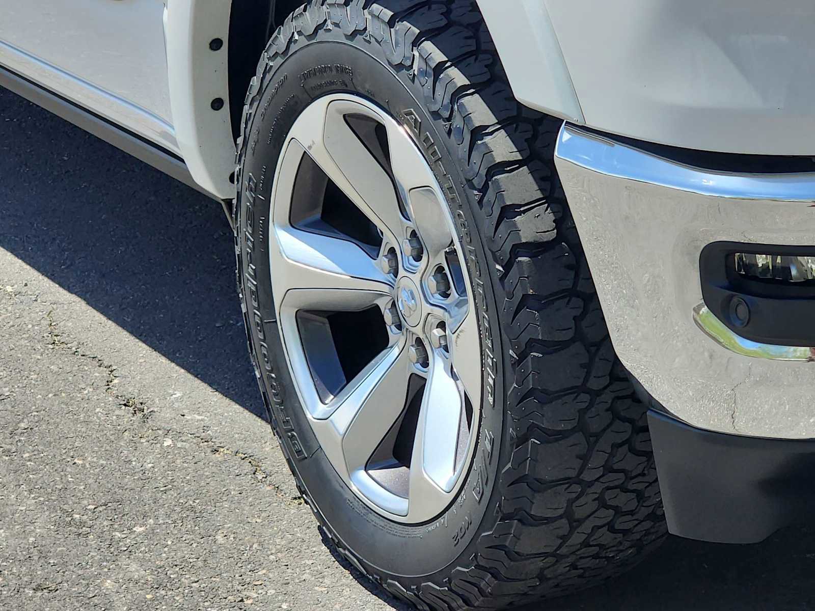 Used 2021 RAM 1500 Limited AWD/4WD image 12