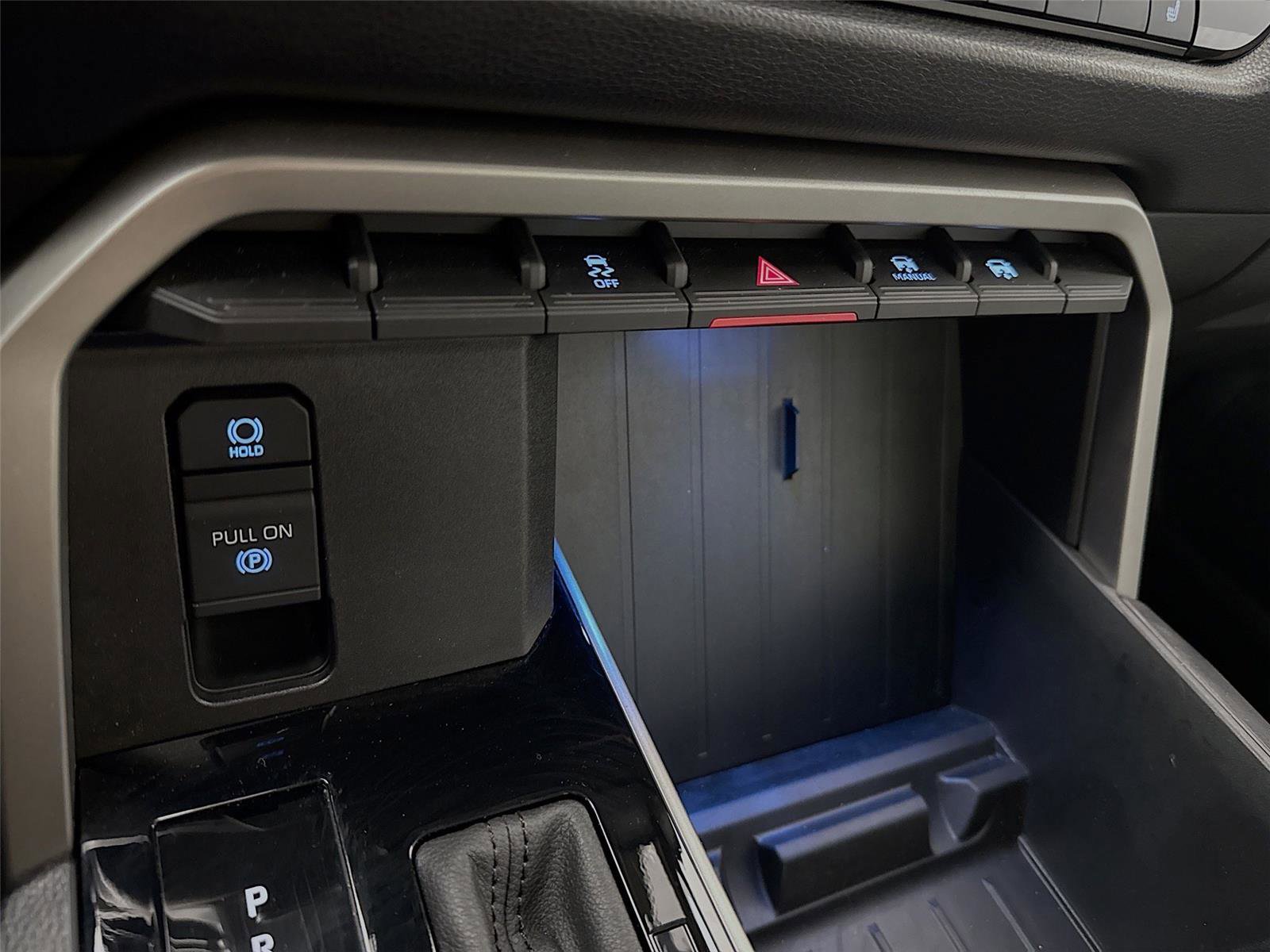 Used 2022 Toyota Tundra SR5 w/ SR5 Premium Package AWD/4WD image 26