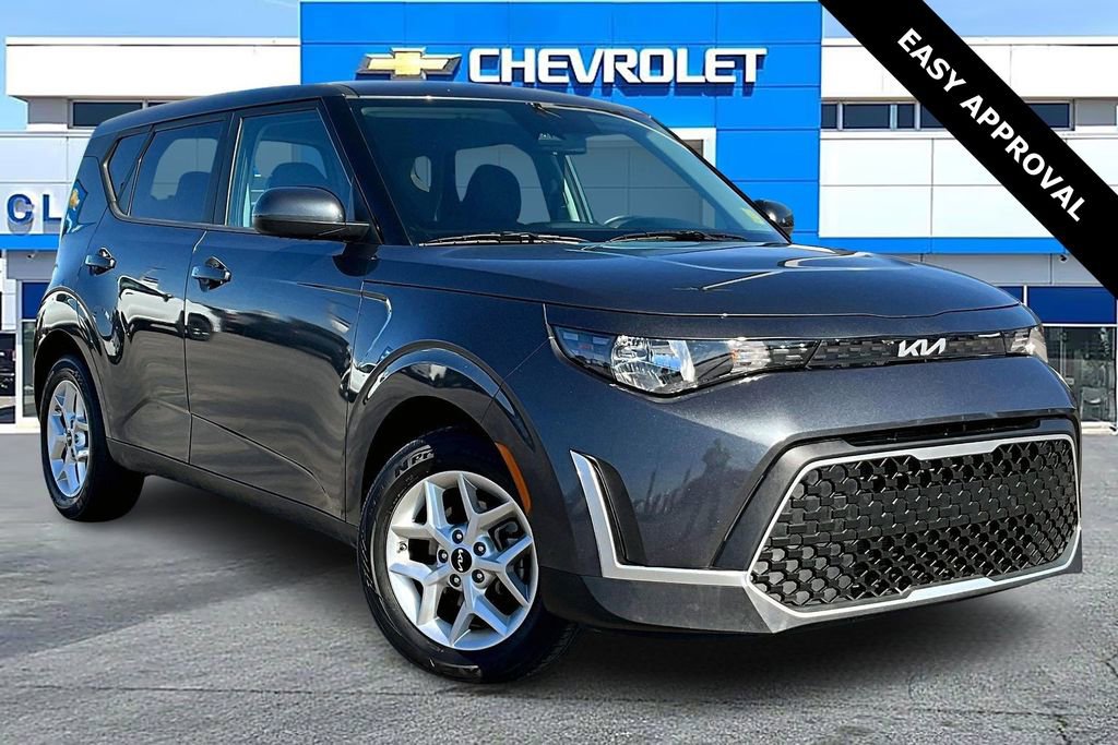 Used 2024 Kia Soul LX w/ Option Group 015