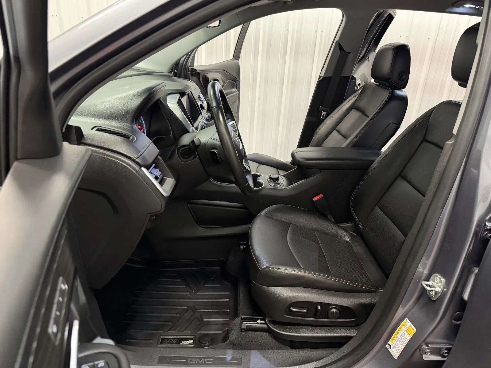 Used 2021 GMC Terrain SLT FWD image 36