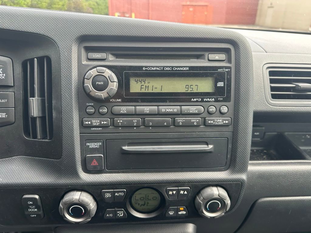 Used 2013 Honda Ridgeline RTL image 16