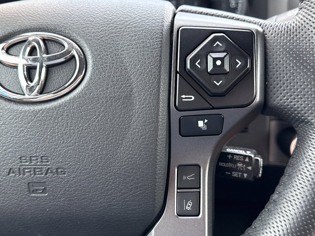 Used 2023 Toyota Tacoma TRD Off-Road w/ TRD Premium Off Road Package AWD/4WD image 18