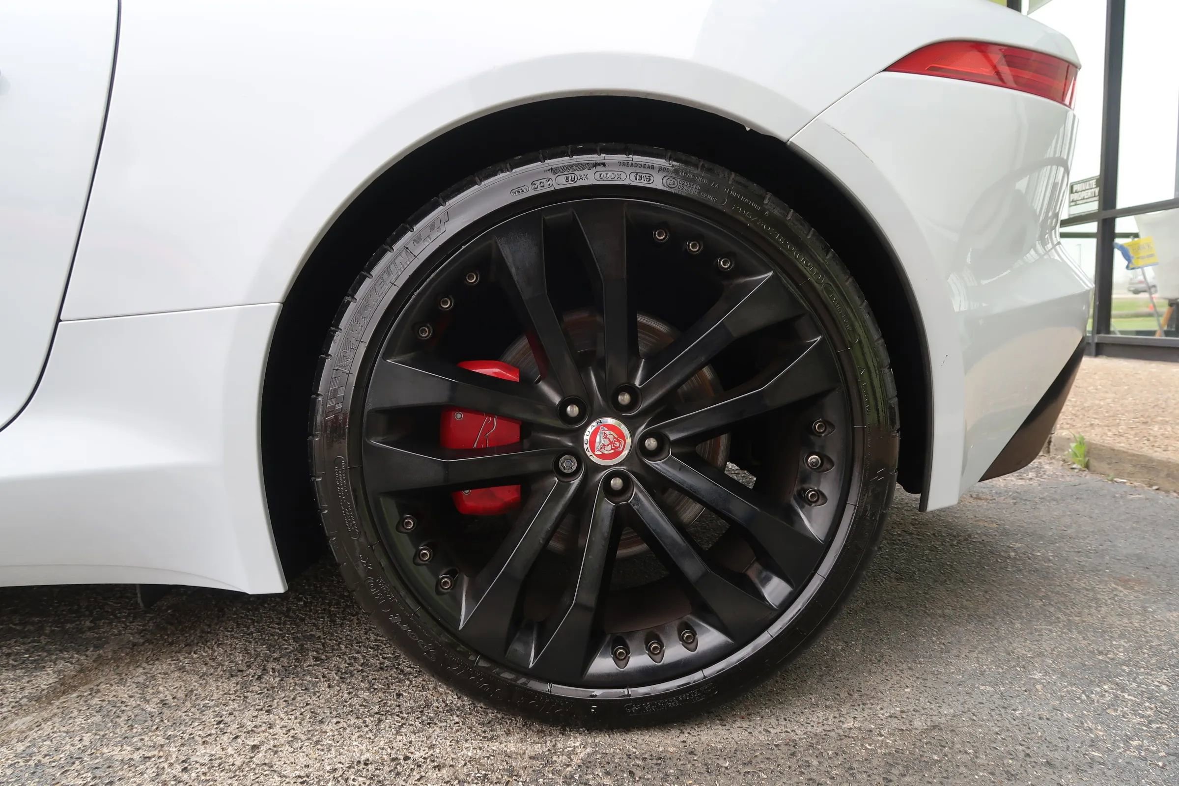 Used 2016 Jaguar F-TYPE S image 49