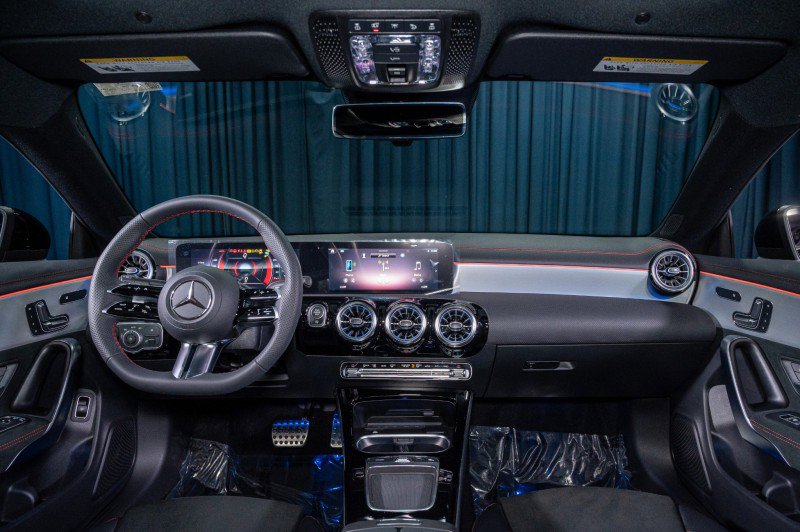 New 2025 Mercedes-Benz CLA 250 image 14