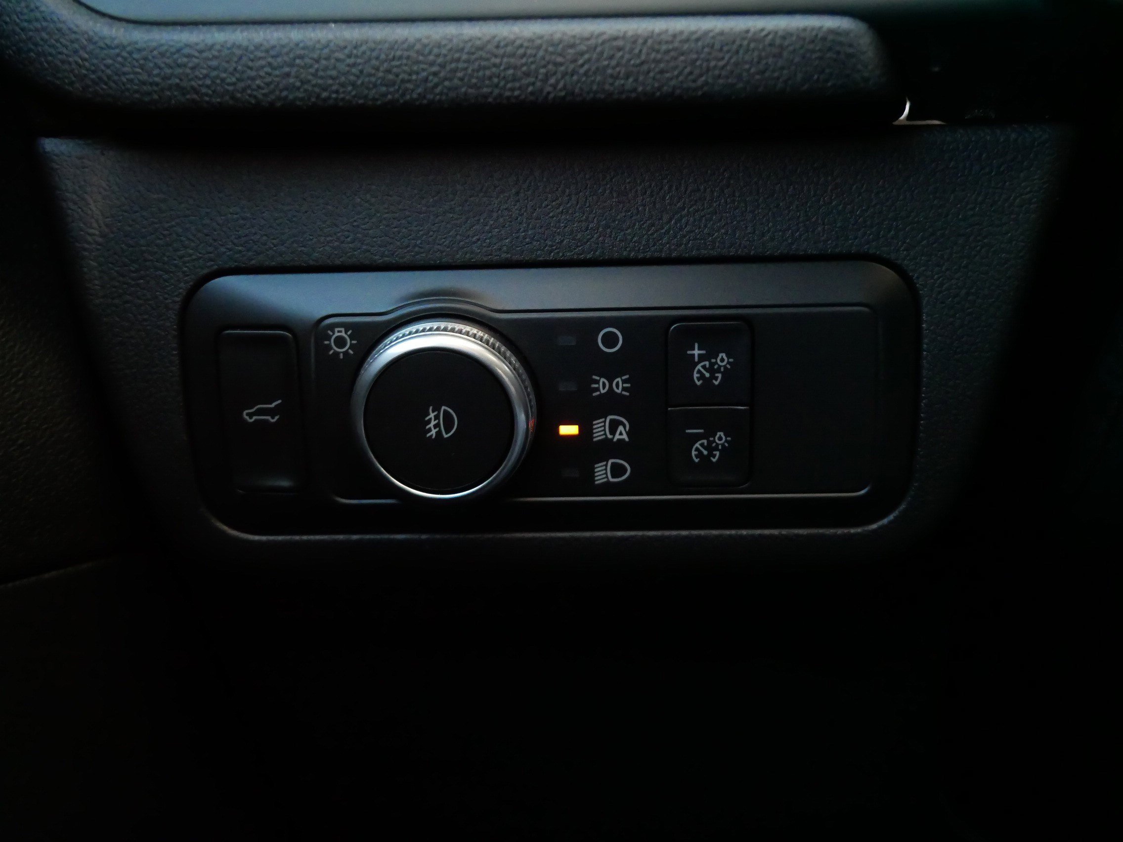 Used 2022 Ford Escape SEL image 26