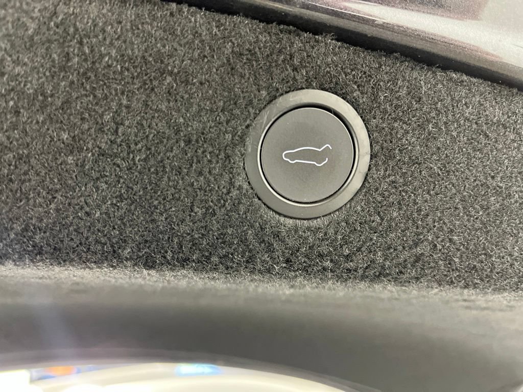 Used 2025 Tesla Model 3 Long Range AWD/4WD image 14