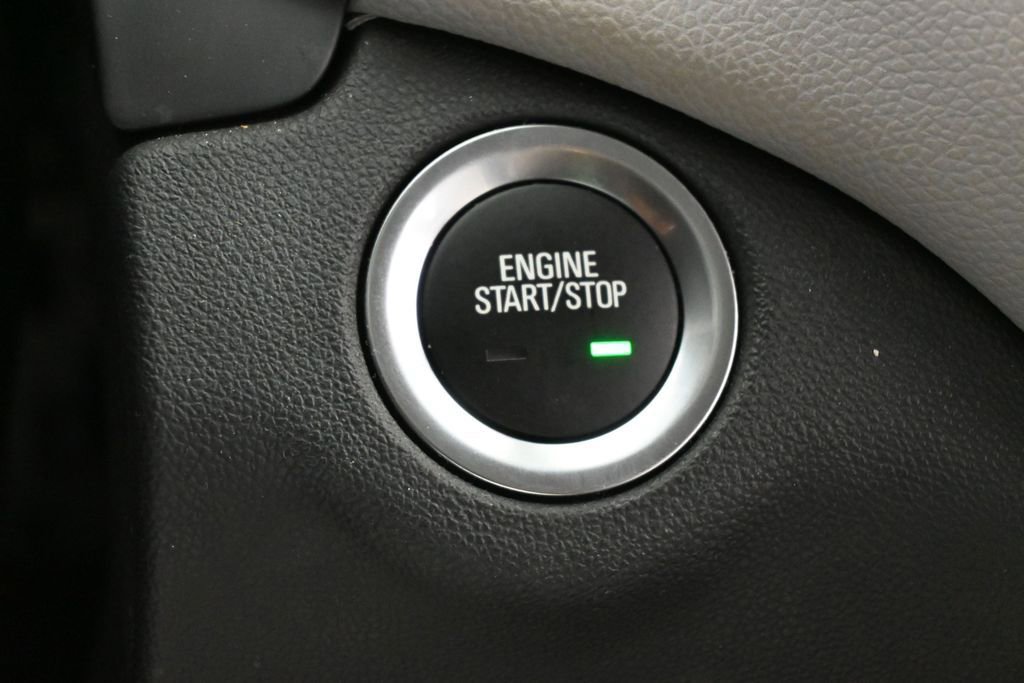 Used 2024 Chevrolet Equinox LS w/ Midnight Edition FWD image 25