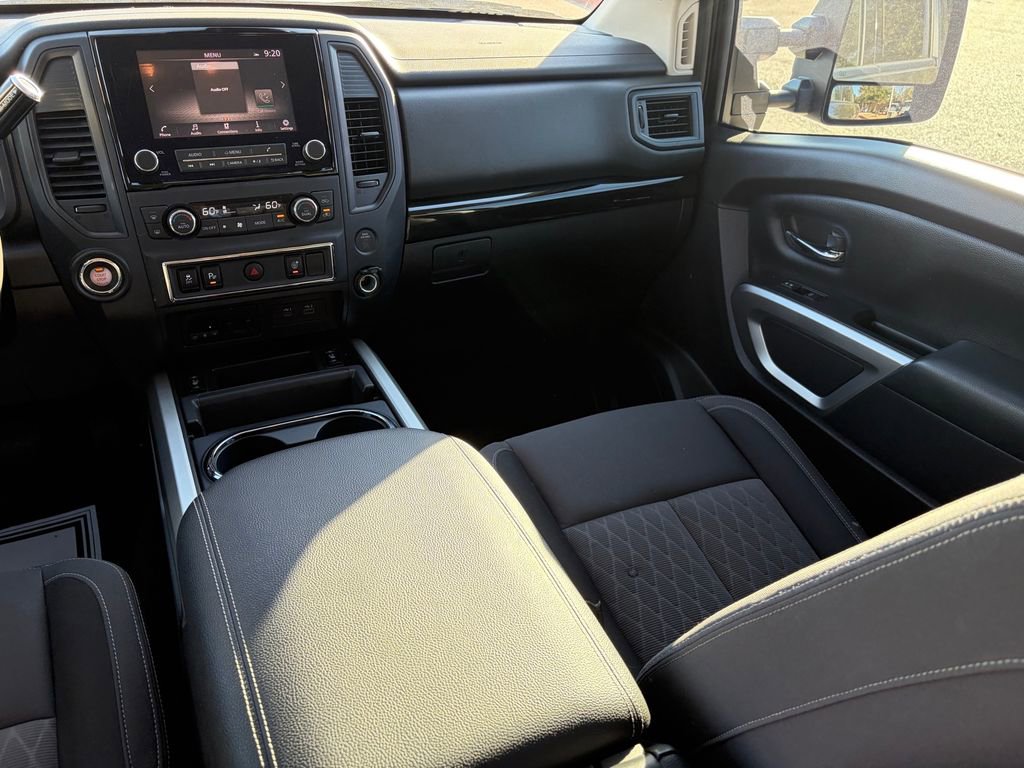 Certified 2024 Nissan Titan SV w/ SV Convenience Package RWD image 20