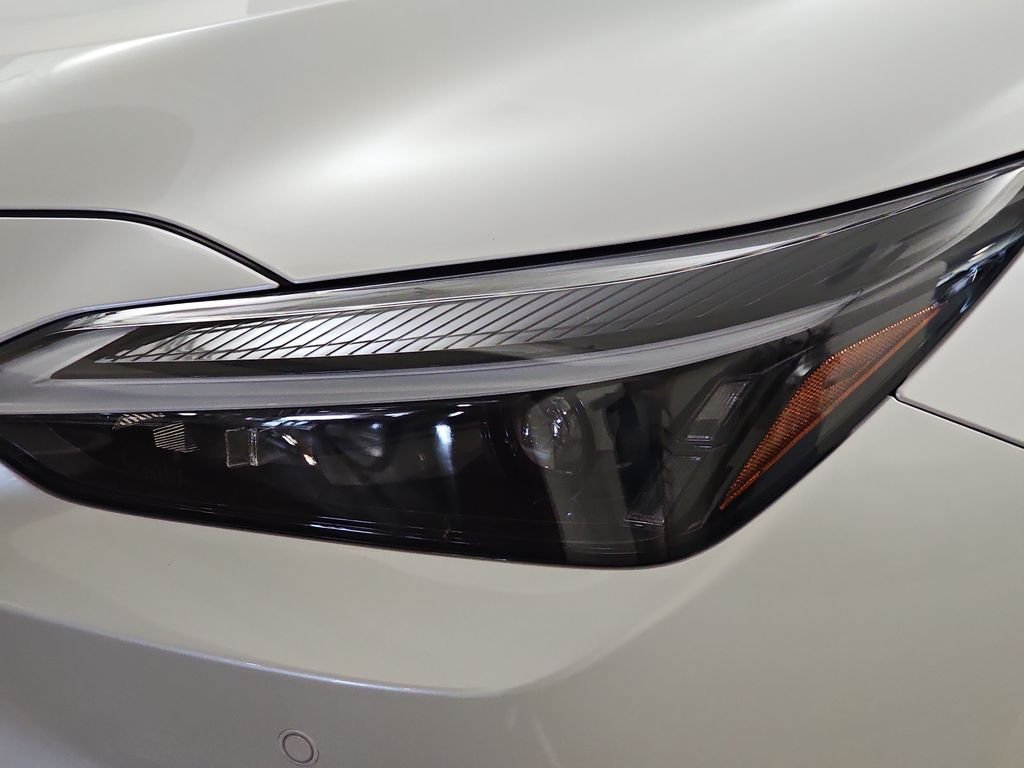 Used 2025 Lexus NX 350h AWD w/ Accessory Package (2T) image 33
