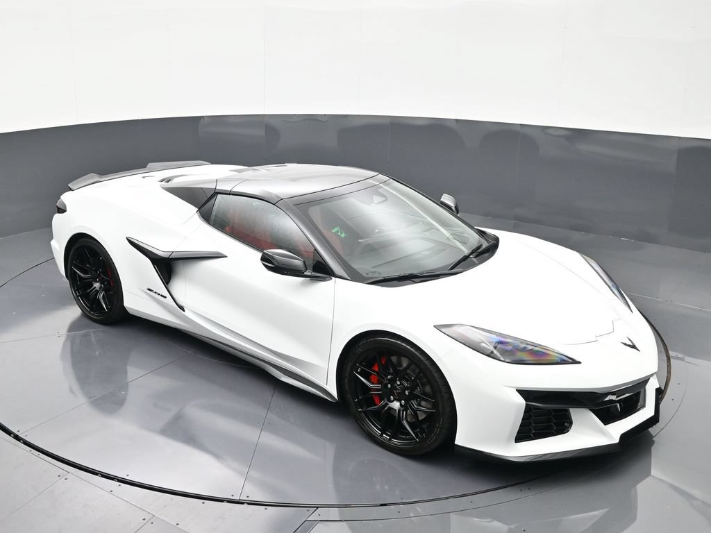 Used 2026 Chevrolet Corvette Z06 RWD image 15