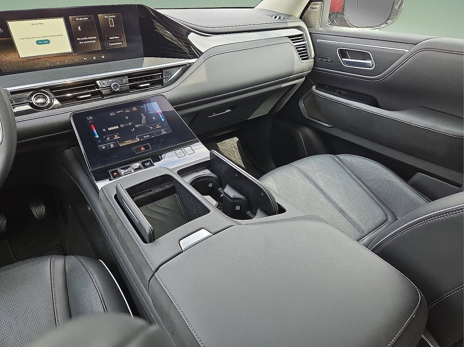 Used 2025 INFINITI QX80 Sensory AWD/4WD image 12