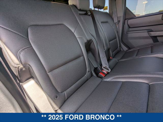 New 2025 Ford Bronco Badlands AWD/4WD image 19