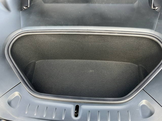 Used 2022 Tesla Model S AWD/4WD image 24